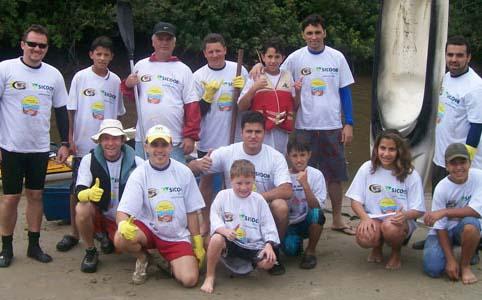 O Clube de Canoagem Barra Velha (SC), na última semana, desenvolveu várias atividades que marcaram o cotidiano da comunidade / Foto: Divulgação